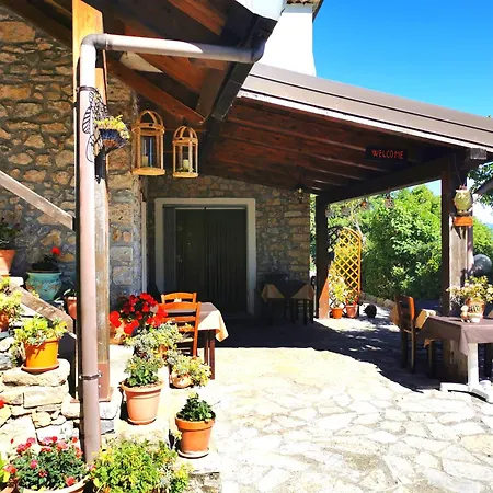 Agriturismo Donna Bianca-2